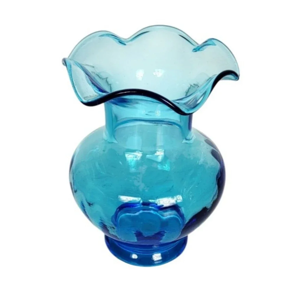Vintage MCM Aqua Turquoise Blue Ribbed Glass Ruffled Rim Flower Vase 7.5